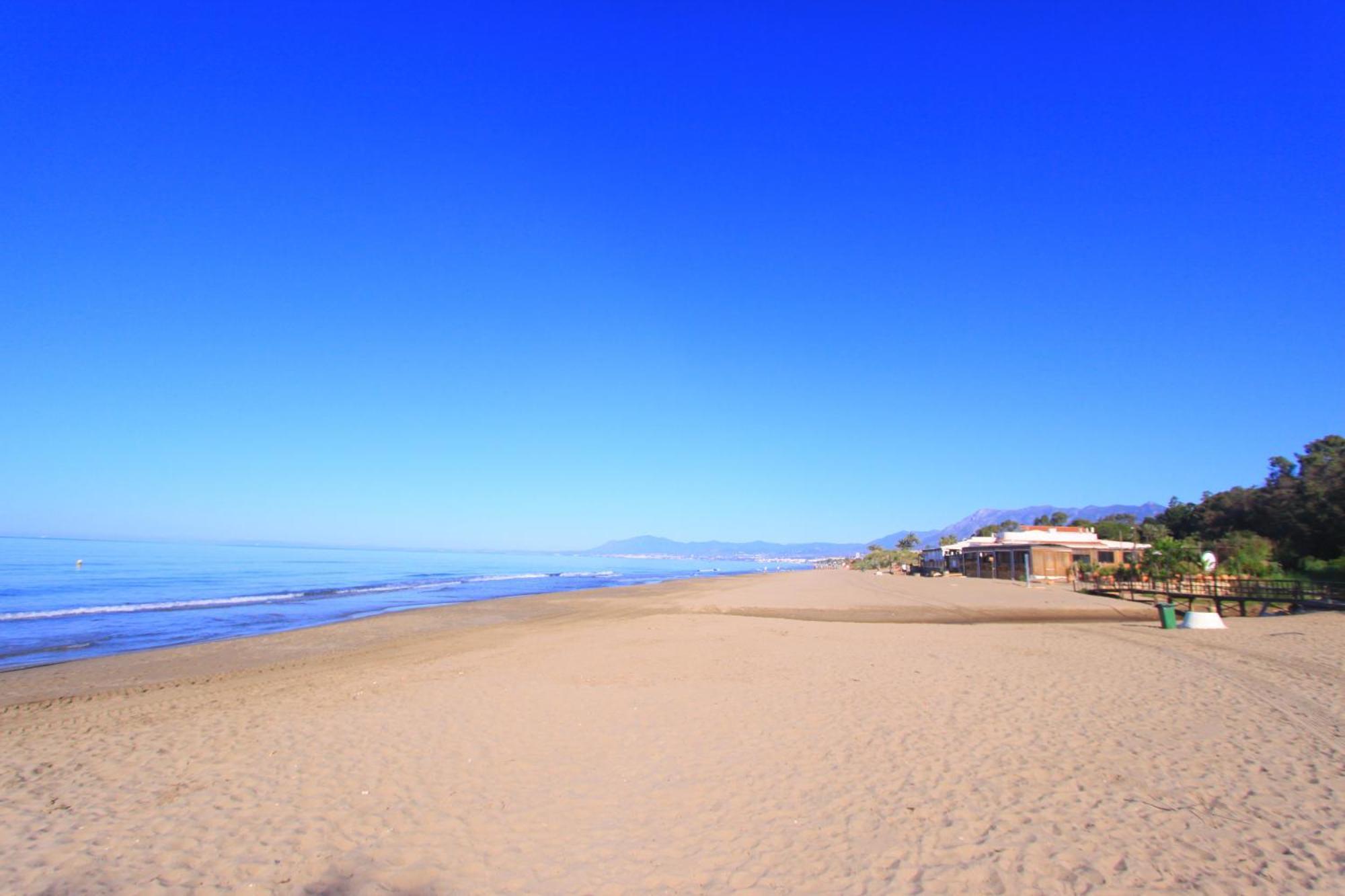 1108 Beachfront 2 Apartments With Roofterrace 80Mtrgt Beach 3 Pools Marbella Exterior foto