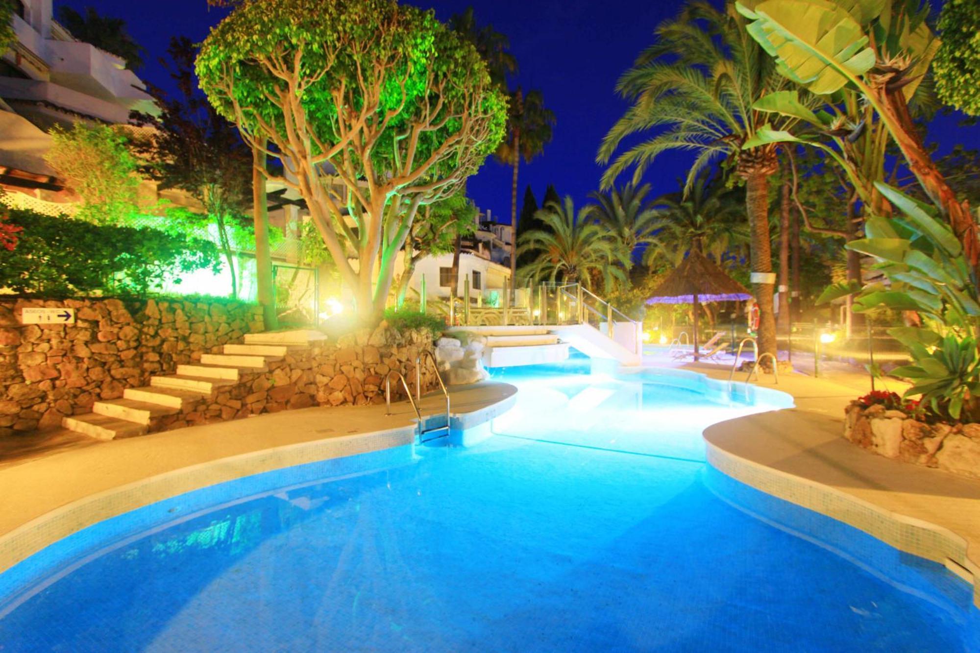 1108 Beachfront 2 Apartments With Roofterrace 80Mtrgt Beach 3 Pools Marbella Exterior foto